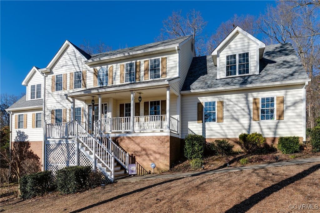 1525 Creek Knoll Ct, Colonial Heights, VA 23834
