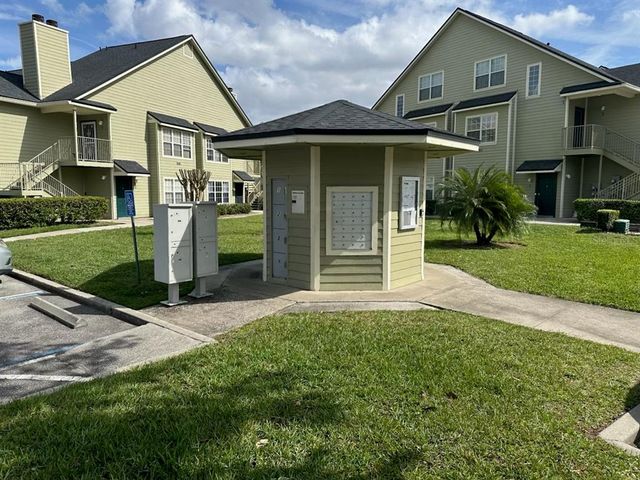 3719 S LAKE ORLANDO PARKWAY 8, Orlando, FL 32808