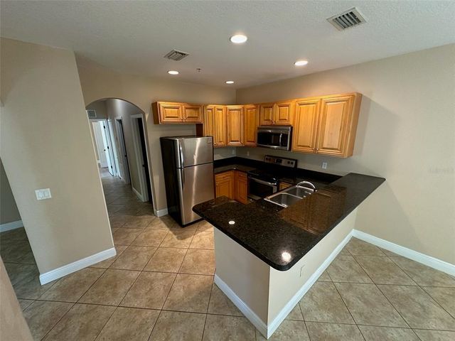 3719 S LAKE ORLANDO PARKWAY 8, Orlando, FL 32808
