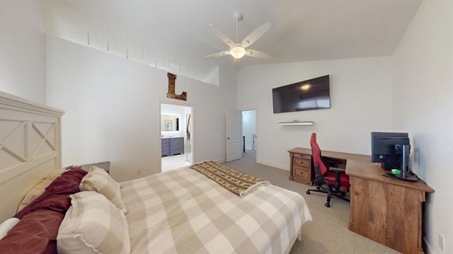 2201 Arnhem Pl, Modesto, CA 95356