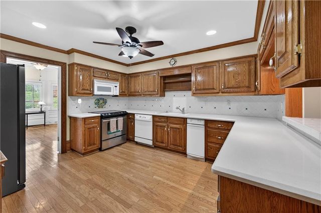 5441 Trentham Drive, Dunwoody, GA 30338