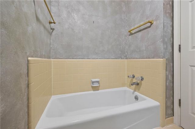 5441 Trentham Drive, Dunwoody, GA 30338