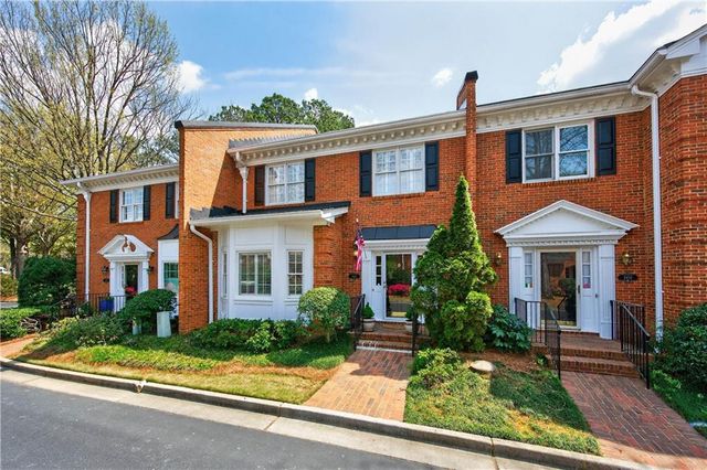 5441 Trentham Drive, Dunwoody, GA 30338