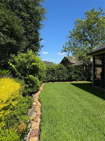 500 Edgewood Drive, Montgomery, TX 77356