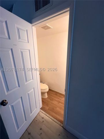 2442 SW 58, Dania Beach, FL 33312