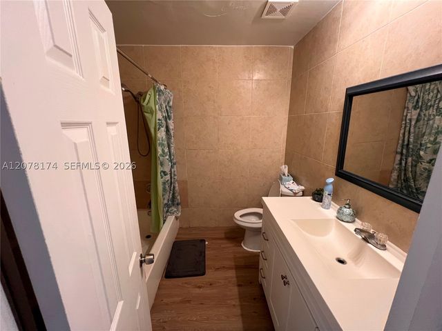 2442 SW 58, Dania Beach, FL 33312