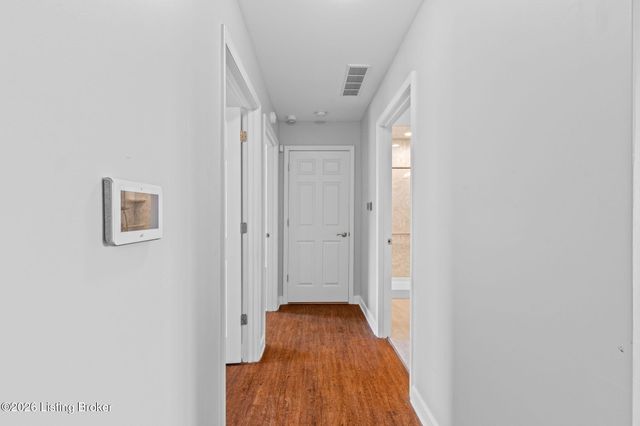 443 Woodlake Dr, Mt Washington, KY 40047