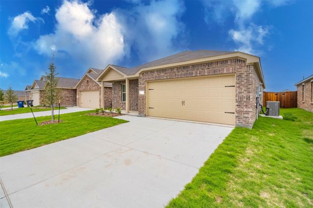 1130 Arbor wood Drive, Forney, TX 75126