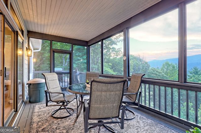 63 Maple Ridge Trail, Clayton, GA 30525