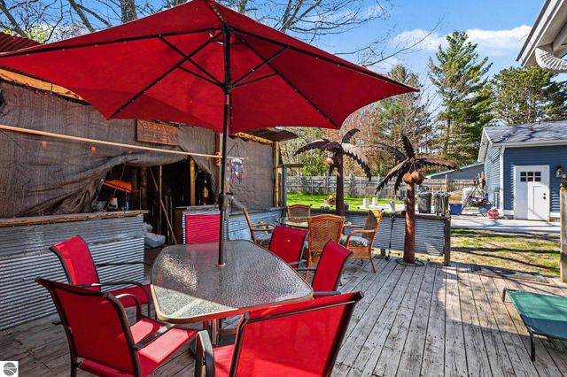 902 W 1st Street, Tawas City, MI 48763