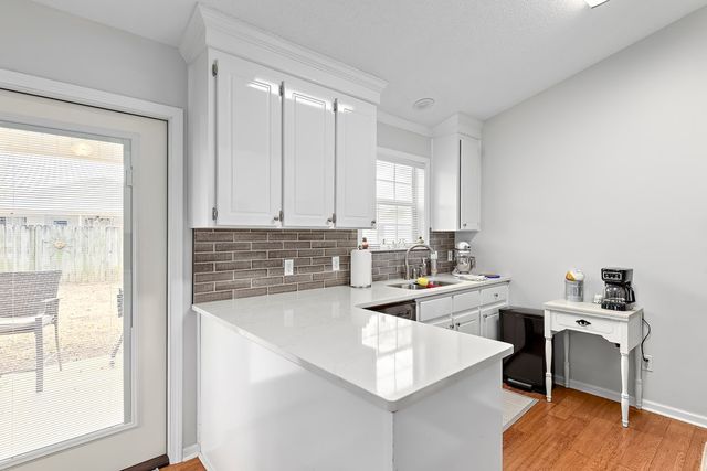 303 Melrose Ln, Dothan, AL 36303