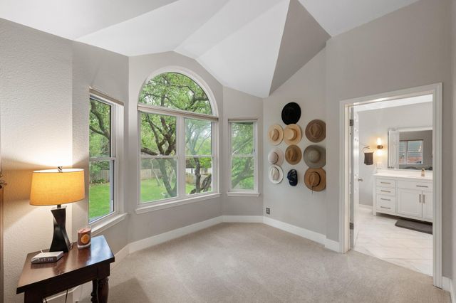 10080 Circleview DR, Austin, TX 78733