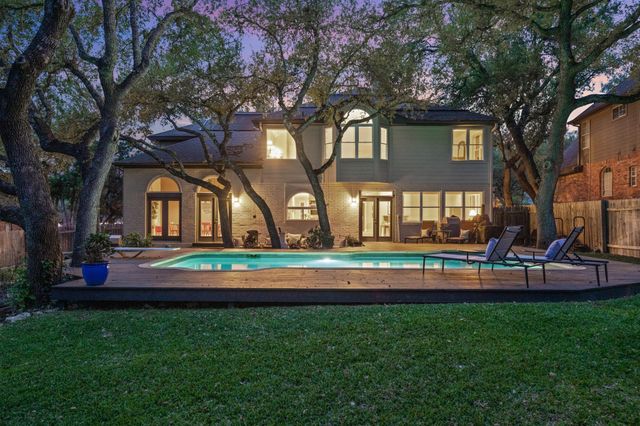 10080 Circleview DR, Austin, TX 78733