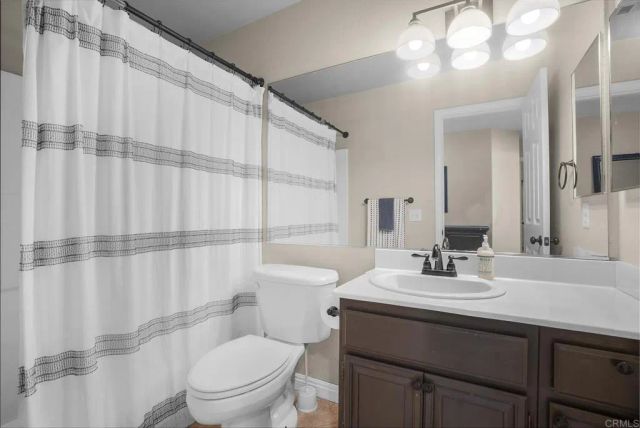 26064 Avenida Hortensia, Hemet, CA 92544