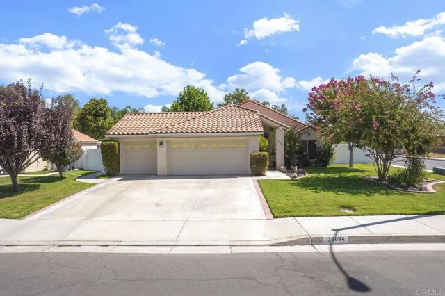 26064 Avenida Hortensia, Hemet, CA 92544