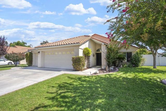 26064 Avenida Hortensia, Hemet, CA 92544