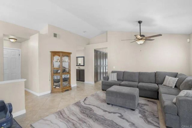 26064 Avenida Hortensia, Hemet, CA 92544