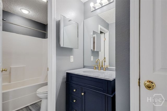 105 Archwood Drive, Savannah, GA 31407