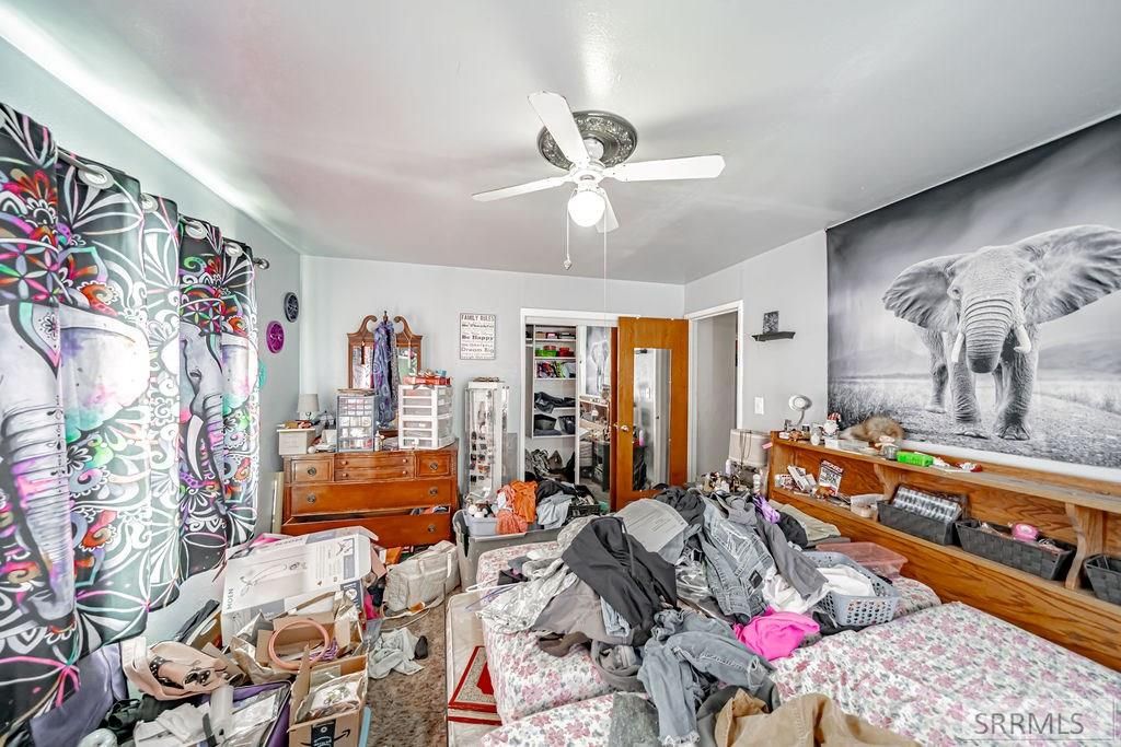 Image 10 of property listing at 1382 W 81st S, Idaho Falls, ID 83402