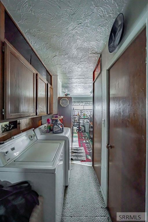 Image 14 of property listing at 1382 W 81st S, Idaho Falls, ID 83402