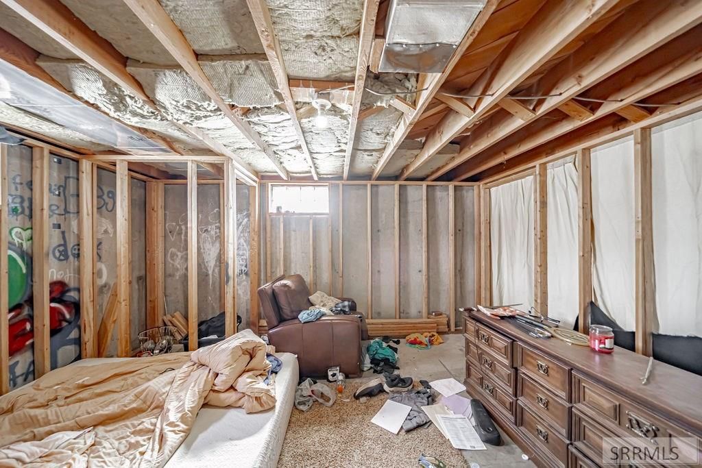 Image 20 of property listing at 1382 W 81st S, Idaho Falls, ID 83402