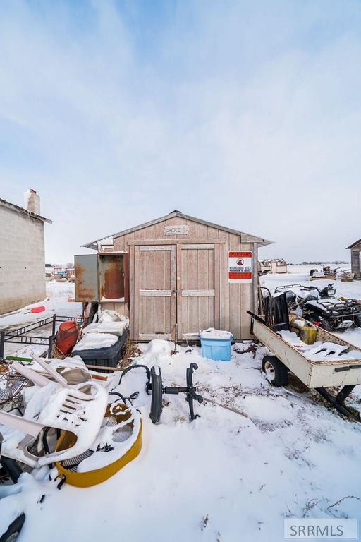 Image 23 of property listing at 1382 W 81st S, Idaho Falls, ID 83402