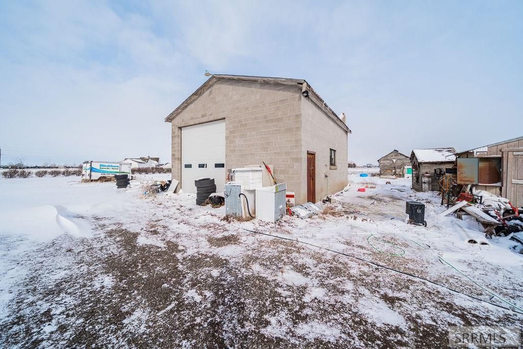 Image 31 of property listing at 1382 W 81st S, Idaho Falls, ID 83402