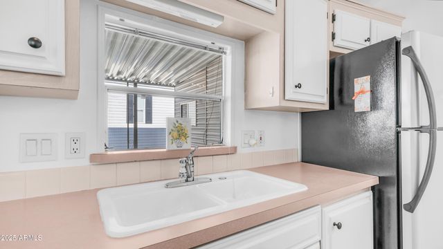 181 MINESHAFT Drive, Apache Junction, AZ 85119