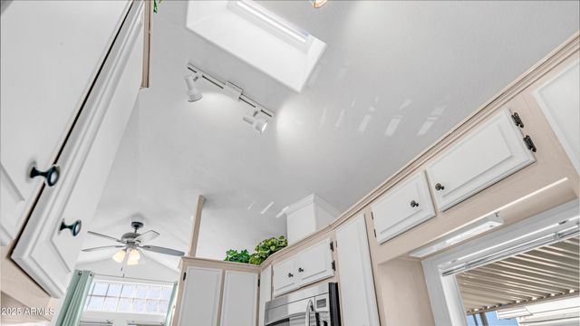 181 MINESHAFT Drive, Apache Junction, AZ 85119