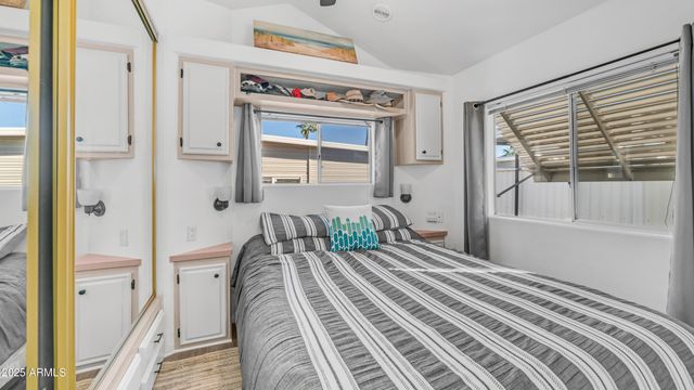 181 MINESHAFT Drive, Apache Junction, AZ 85119