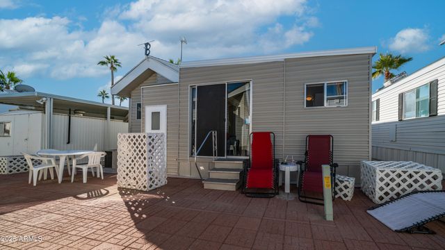 181 MINESHAFT Drive, Apache Junction, AZ 85119