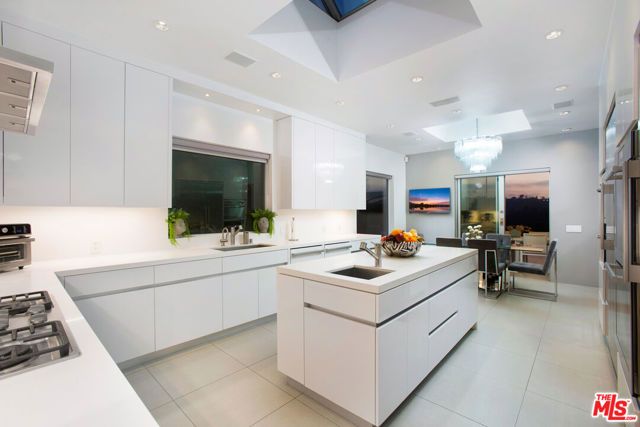 2791 Ellison Drive, Beverly Hills, CA 90210