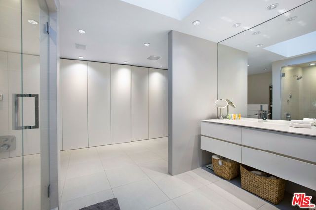 2791 Ellison Drive, Beverly Hills, CA 90210