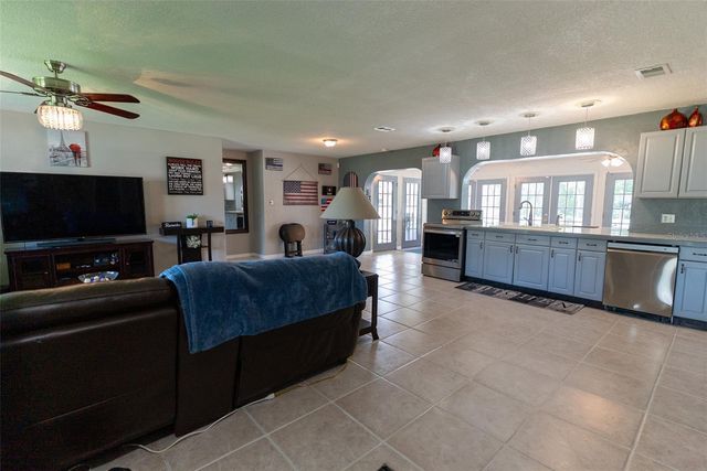 5072 SE 27TH STREET, Ocala, FL 34480