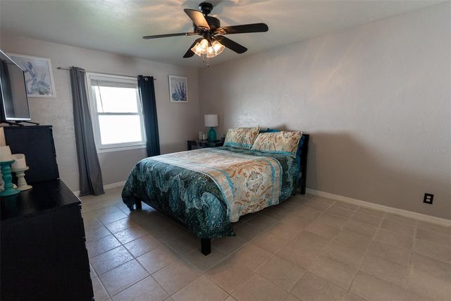 5072 SE 27TH STREET, Ocala, FL 34480