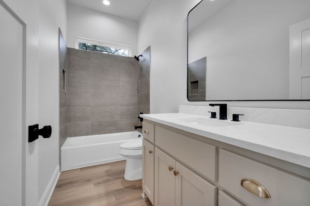 500 Farley Street, Waxahachie, TX 75165