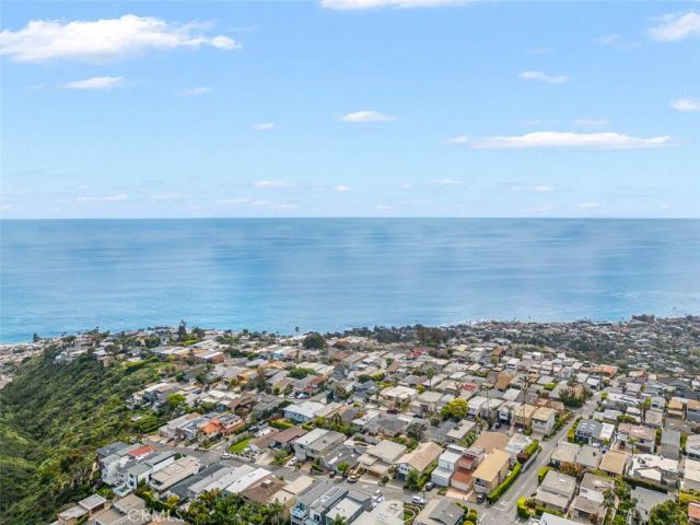 1059 Miramar Street, Laguna Beach, CA 92651