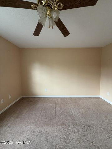 1967 W Brandymill Lane, Jacksonville, NC 28546