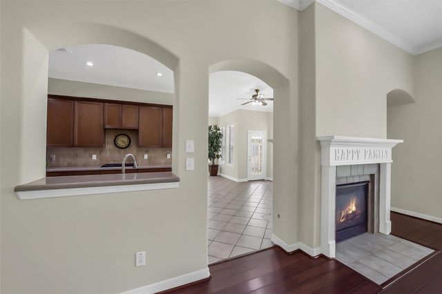 12003 Banks Run Drive, Pearland, TX 77584