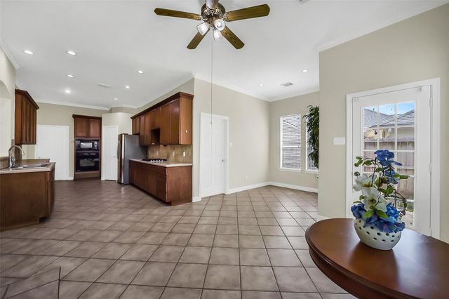 12003 Banks Run Drive, Pearland, TX 77584