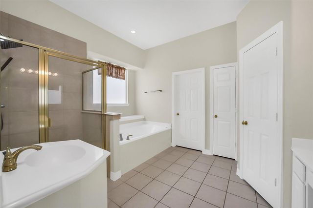 12003 Banks Run Drive, Pearland, TX 77584