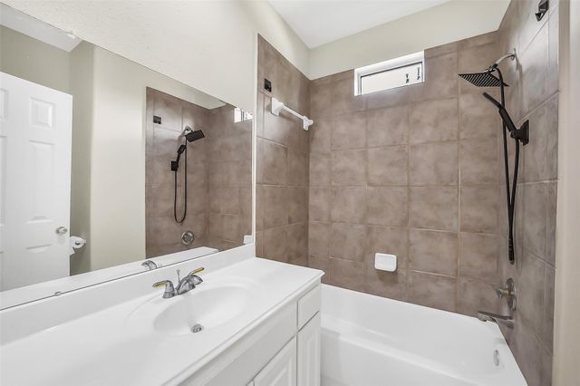 12003 Banks Run Drive, Pearland, TX 77584