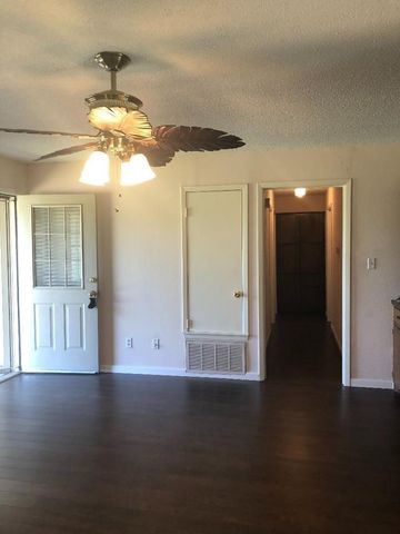 504 Chinner Street, Bonham, TX 75418