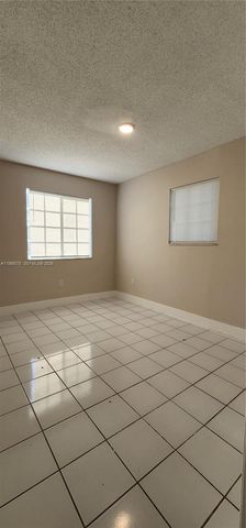 800 SW 10th Ave 800, Hallandale Beach, FL 33009