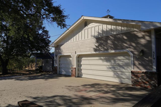 3791 Luneman Rd, Placerville, CA 95667