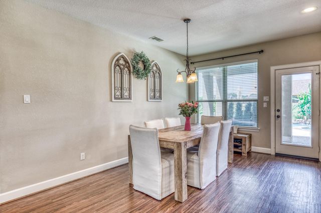 586 Ruby Drive, Bellville, TX 77418