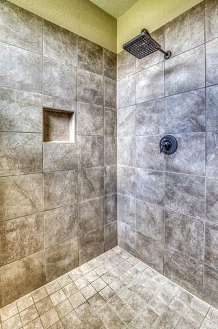 586 Ruby Drive, Bellville, TX 77418