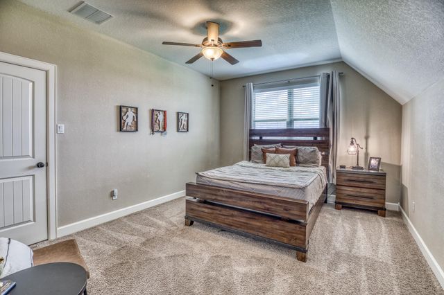 586 Ruby Drive, Bellville, TX 77418