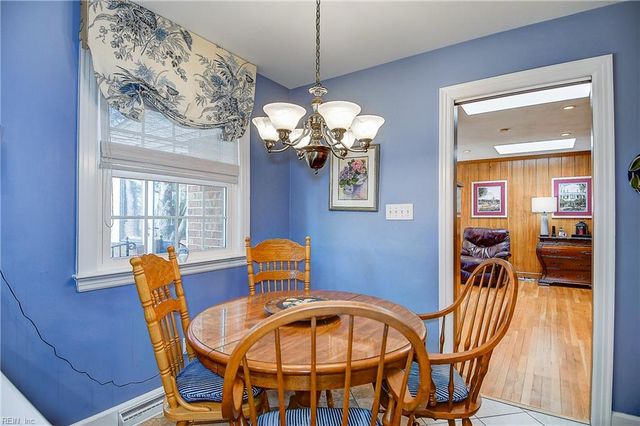 3317 Brookside LN, Portsmouth, VA 23703