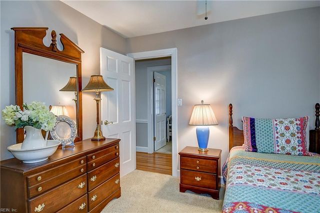 3317 Brookside LN, Portsmouth, VA 23703